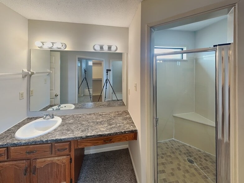 Building Photo - 7348 Ginger Snap Cove