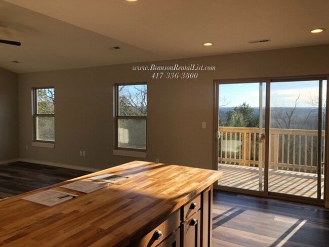Building Photo - NOW LEASING 3Br with an Unfinished Basement