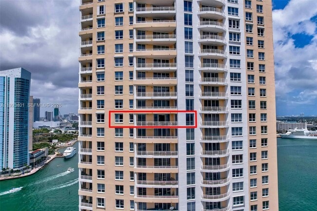 Building Photo - 848 Brickell Key Dr