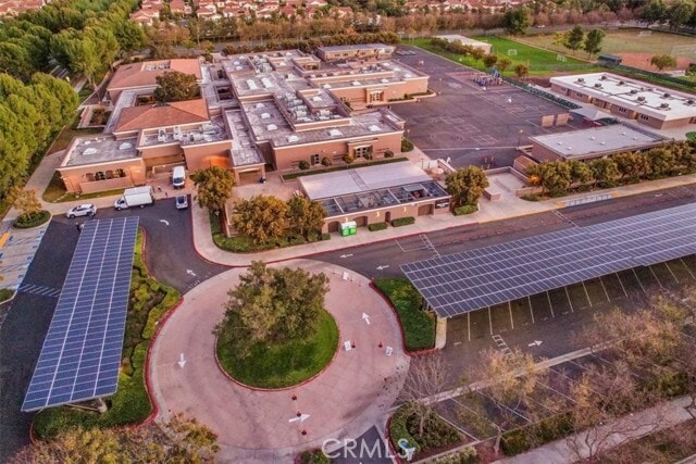 Building Photo - 71 Weston