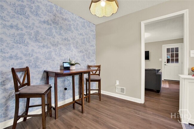 Building Photo - 299 Kennington Dr