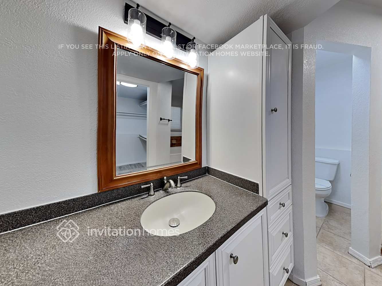 Building Photo - 1208 W Sand Hills Ct