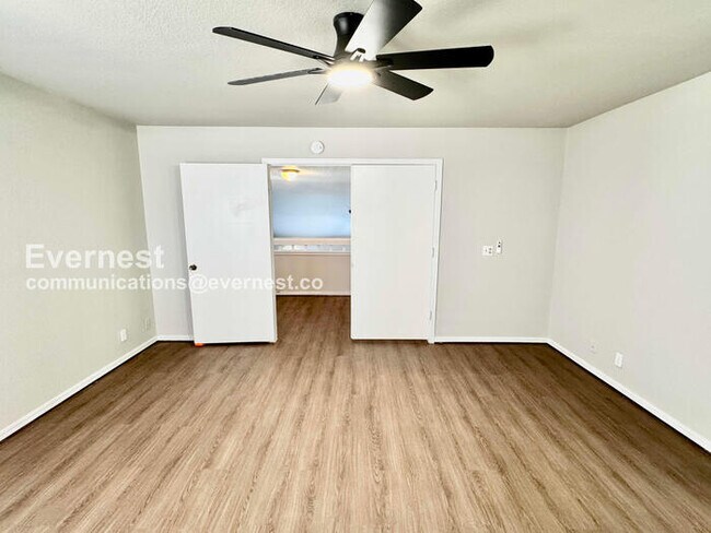 Building Photo - 7019 S 78th E Ave