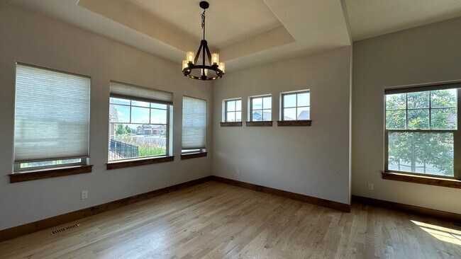 Building Photo - Great Home in Loveland