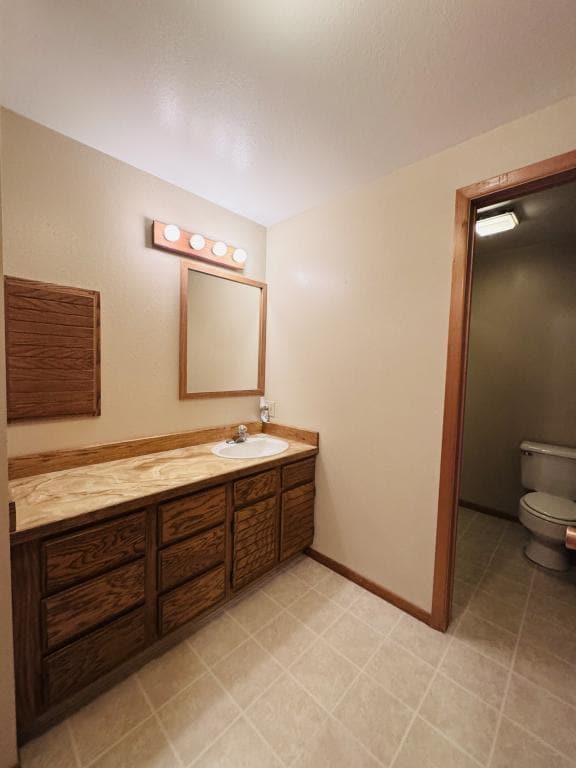 Building Photo - 2433 Sunlight Cir