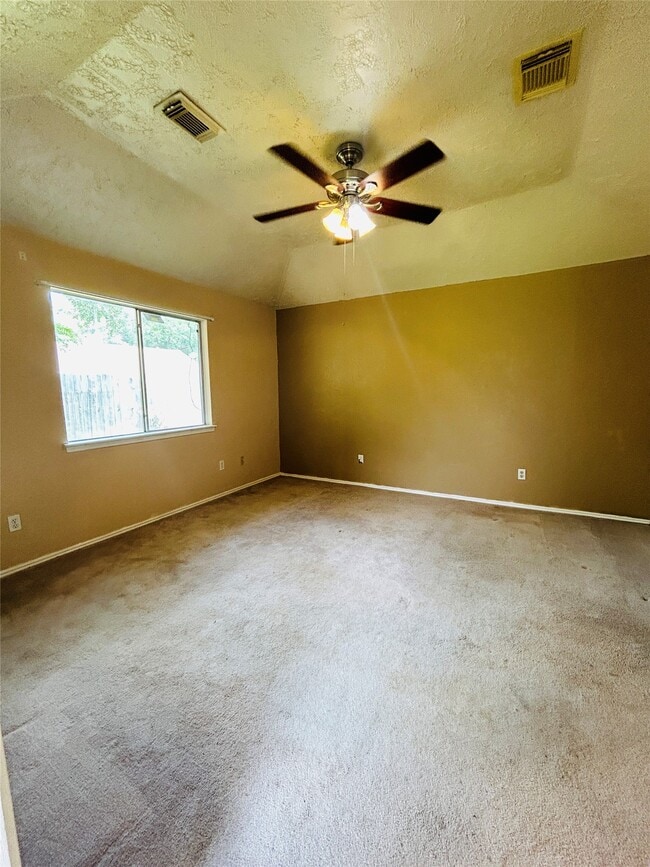 Building Photo - 1754 Jo Ann Ln