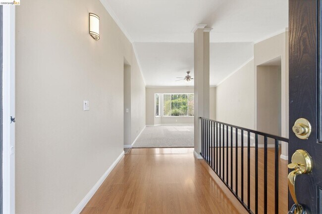 Building Photo - 1077 Bellamy Ct