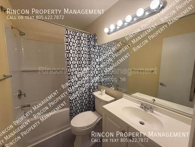 Building Photo - 738 Blue Oak Ave