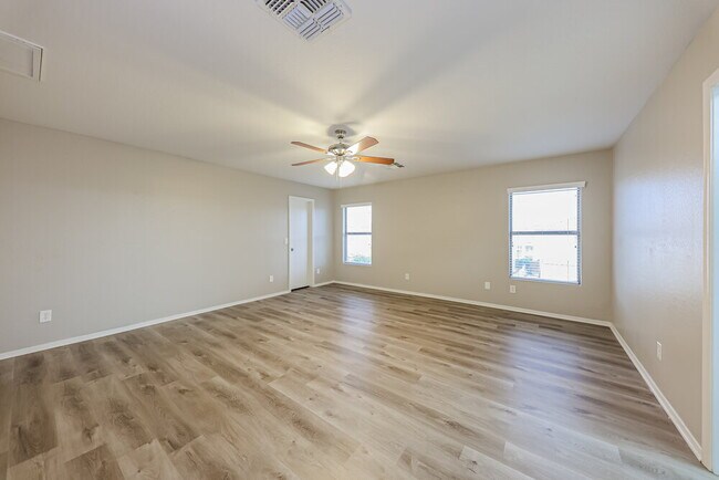 Building Photo - 11811 W Foothill Dr