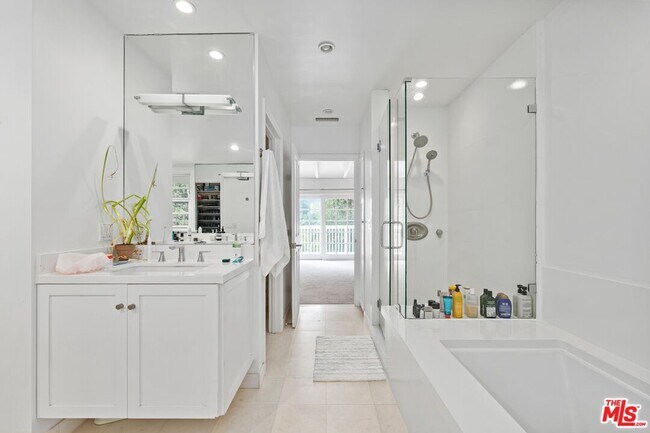 Building Photo - 1862 Kimberly Ln