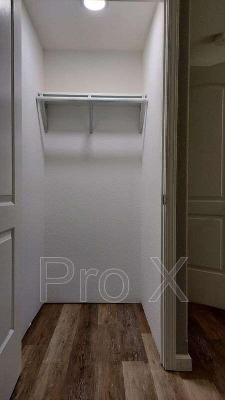 Building Photo - 510 E Washington St