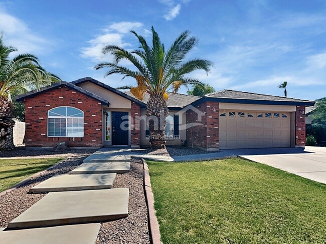 Building Photo - 3537 E Murrieta Rd