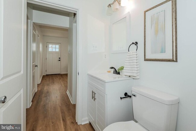 Building Photo - 108 New Jersey Ave NW