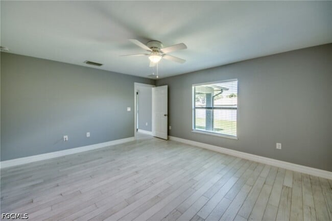Building Photo - 12866 Iona Rd
