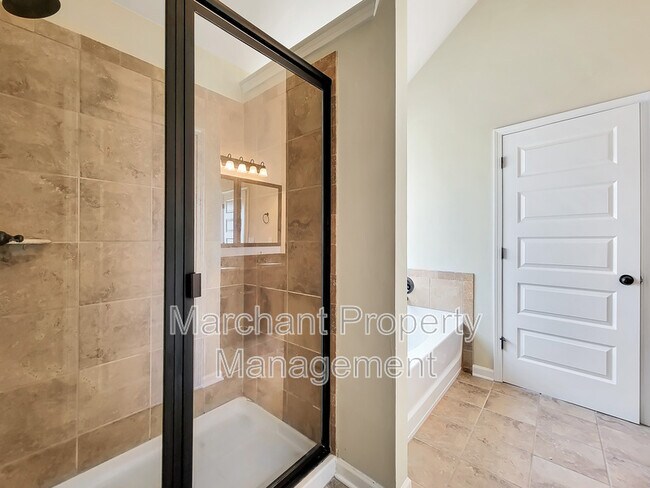 Building Photo - 101 Verdana Ct