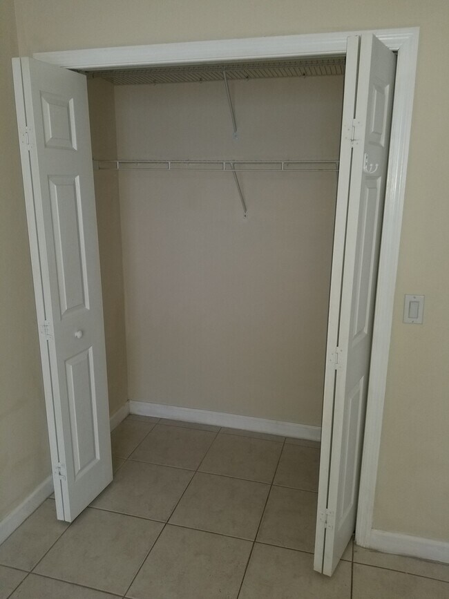 Building Photo - 251 SW 4th St