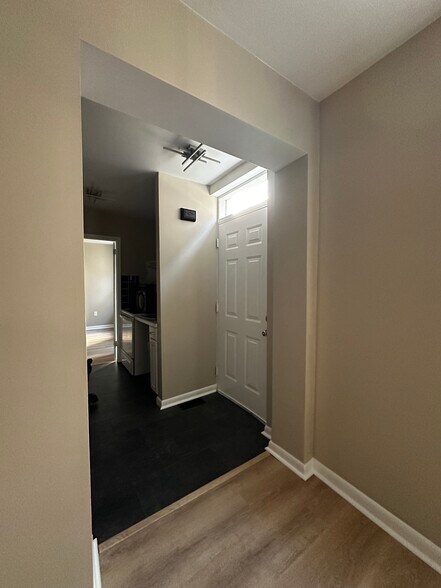 Entry - 1206 Delaware Ave
