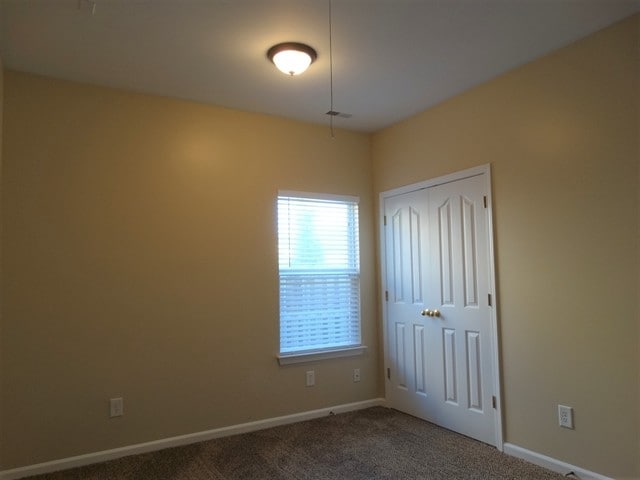 Building Photo - 157 Flanders Dr