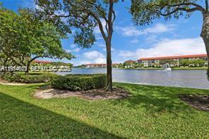 Building Photo - 12901 SW 15th Ct