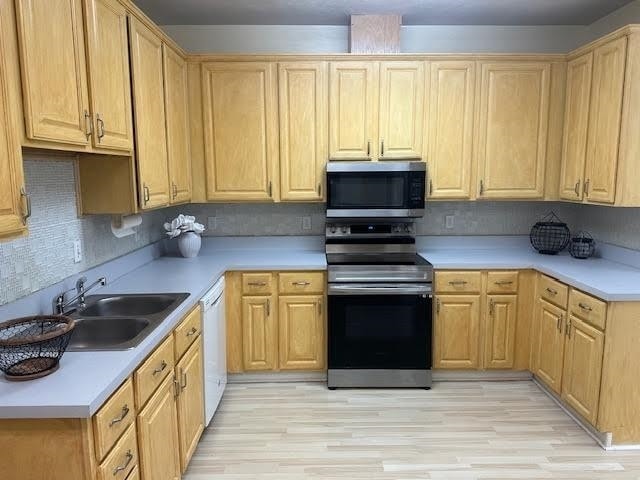 Building Photo - 1627 New Legend Ct