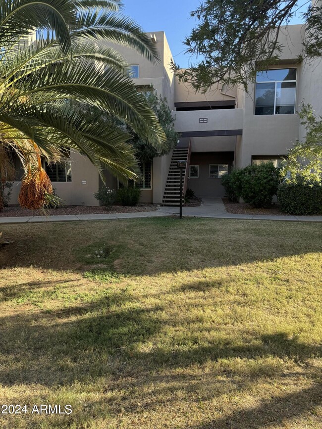 Building Photo - 11260 N 92nd St