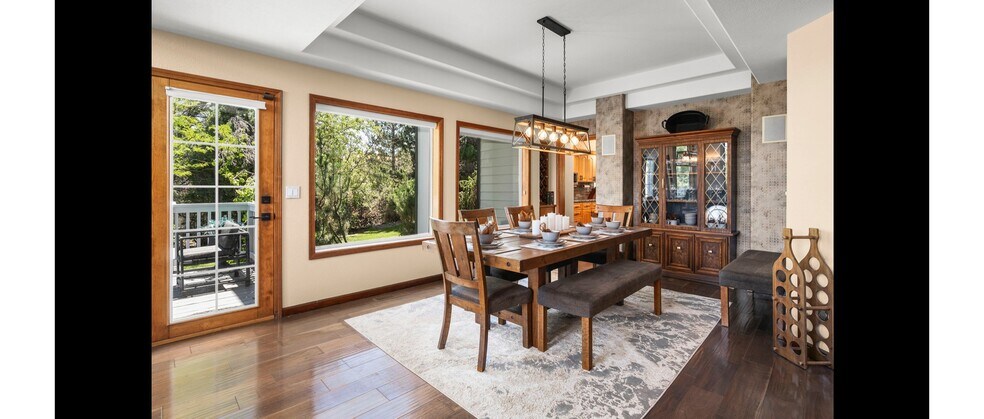Building Photo - 4400 Mountaingate Dr