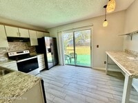 Building Photo - 11548 Willet Ct N