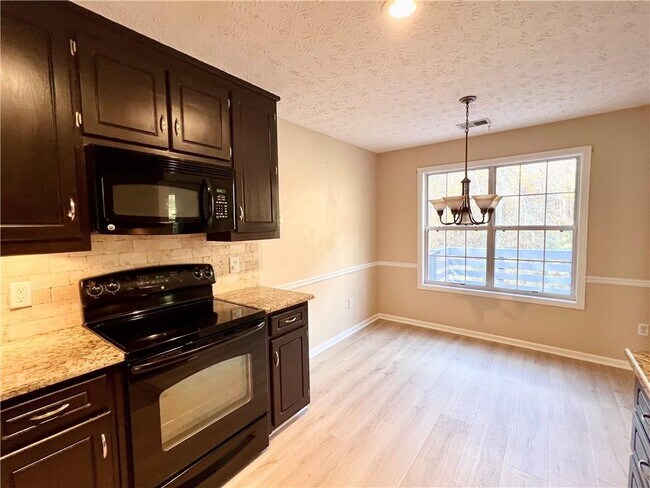 Building Photo - 1790 Alcovy River Dr