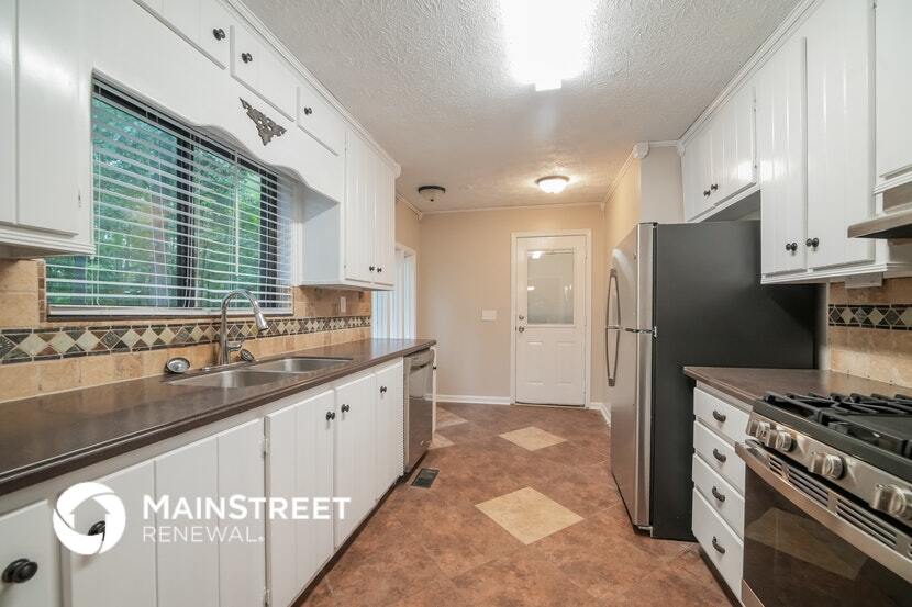 Building Photo - 153 Trickum Hills Dr