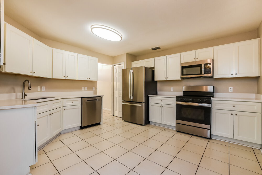 Building Photo - 4732 Fort Bravo Ct