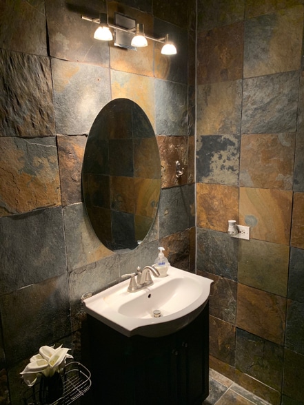 Building Photo - 1514 N Milwaukee Ave