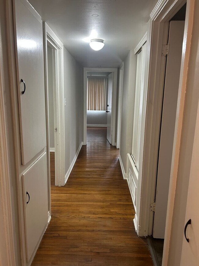 Building Photo - 5700 Dennis Ave