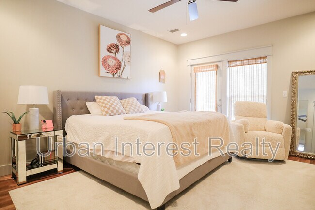 Building Photo - 63 Palm St