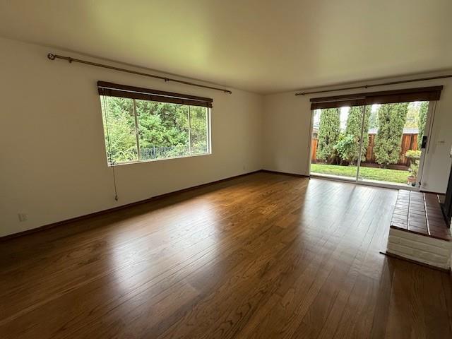 Building Photo - 180 N Balsamina Way