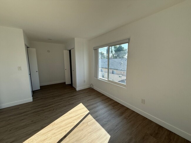 Building Photo - 14542 Carfax Dr