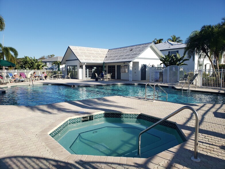 pool area - 859 Tanbark Dr