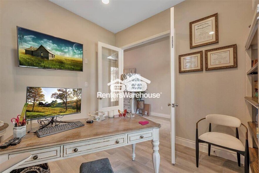 Building Photo - 2333 Mayfield Trail Ct