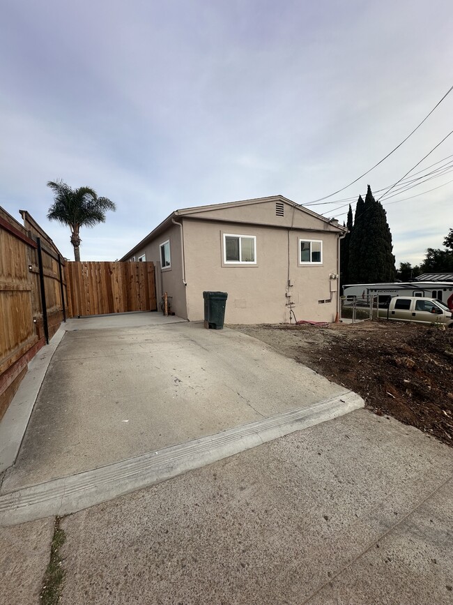 Front of apartment (driveway) - 2335 Van Ness Ave