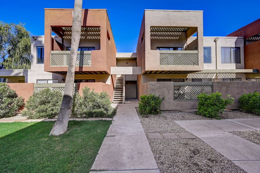 Building Photo - 3500 N Hayden Rd