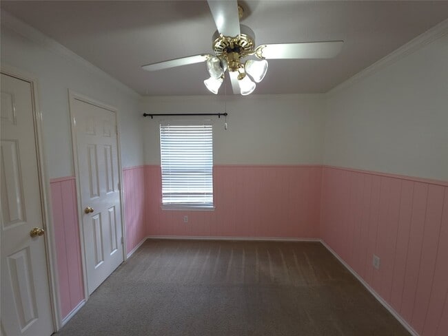 Building Photo - 19406 Stillhouse Dr