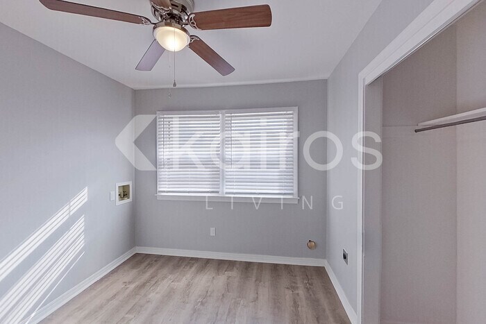 Building Photo - 4202 Andrews Ave