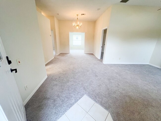 Building Photo - Lovely 2 Bedroom 2 Bathroom home in 55+ Ro...