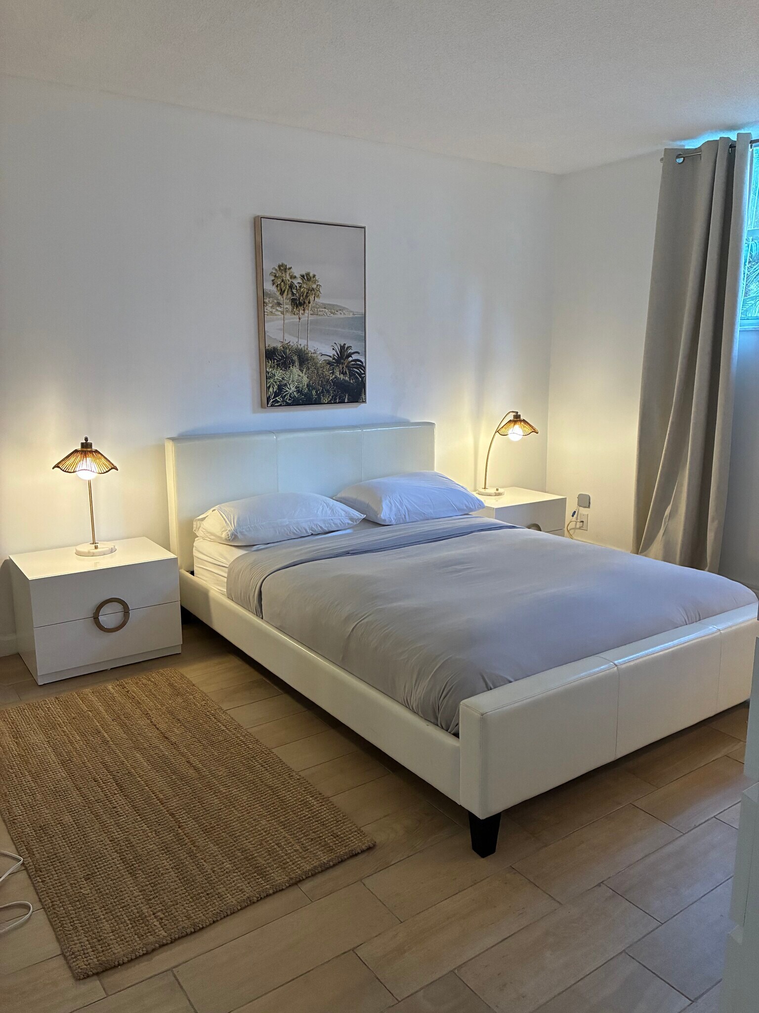 Building Photo - 5300 NE 24th Ter