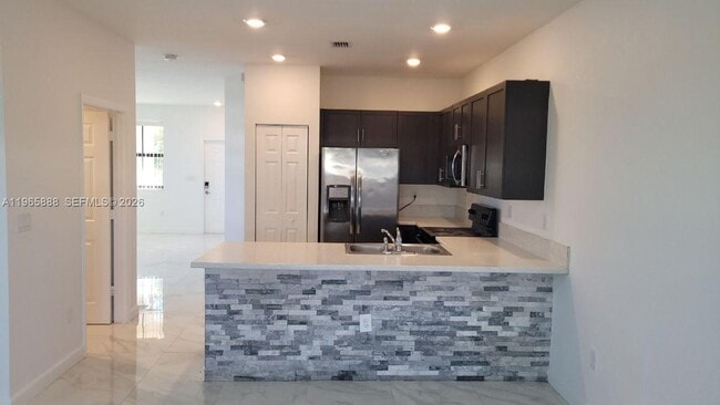 Building Photo - 22910 SW 127th Pl