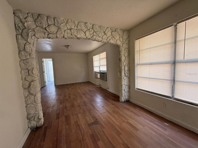 Building Photo - 229 Candler Ave