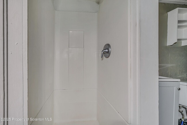 Building Photo - 1200 Main St