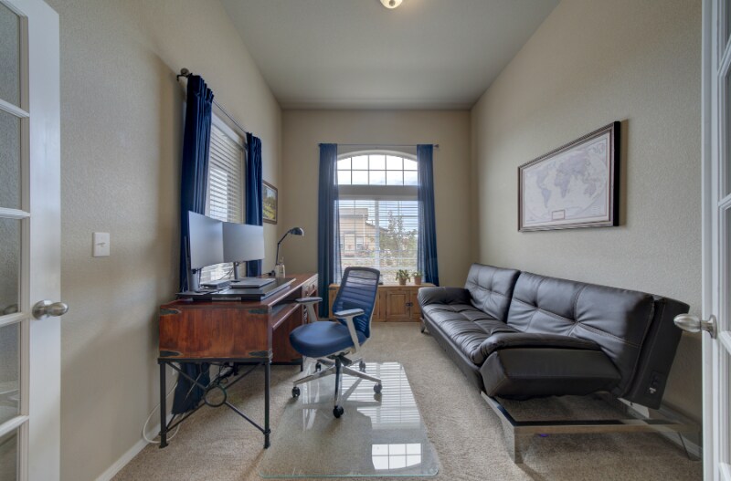 Building Photo - 7112 Jagged Rock Cir