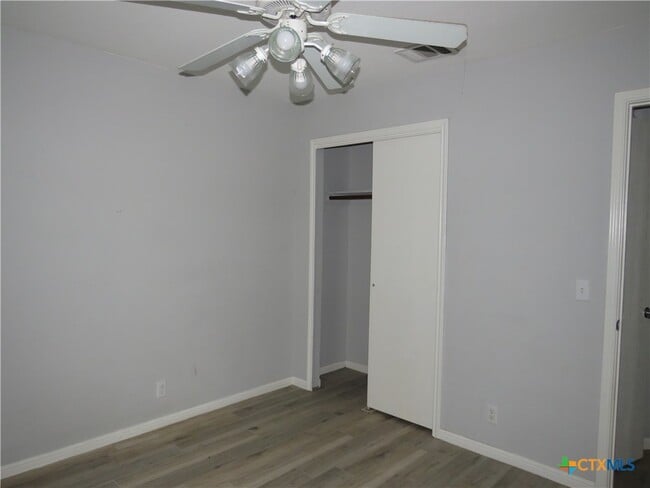 Building Photo - 18913 Leigh Ln