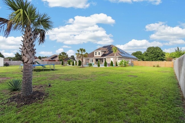 Building Photo - 5522 Frontier Dr