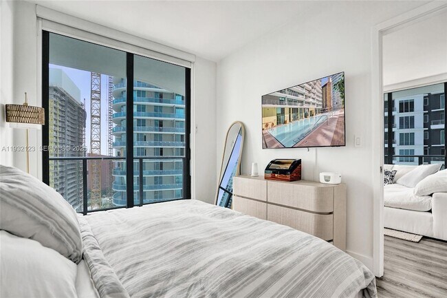 Building Photo - 1300 S Miami Ave